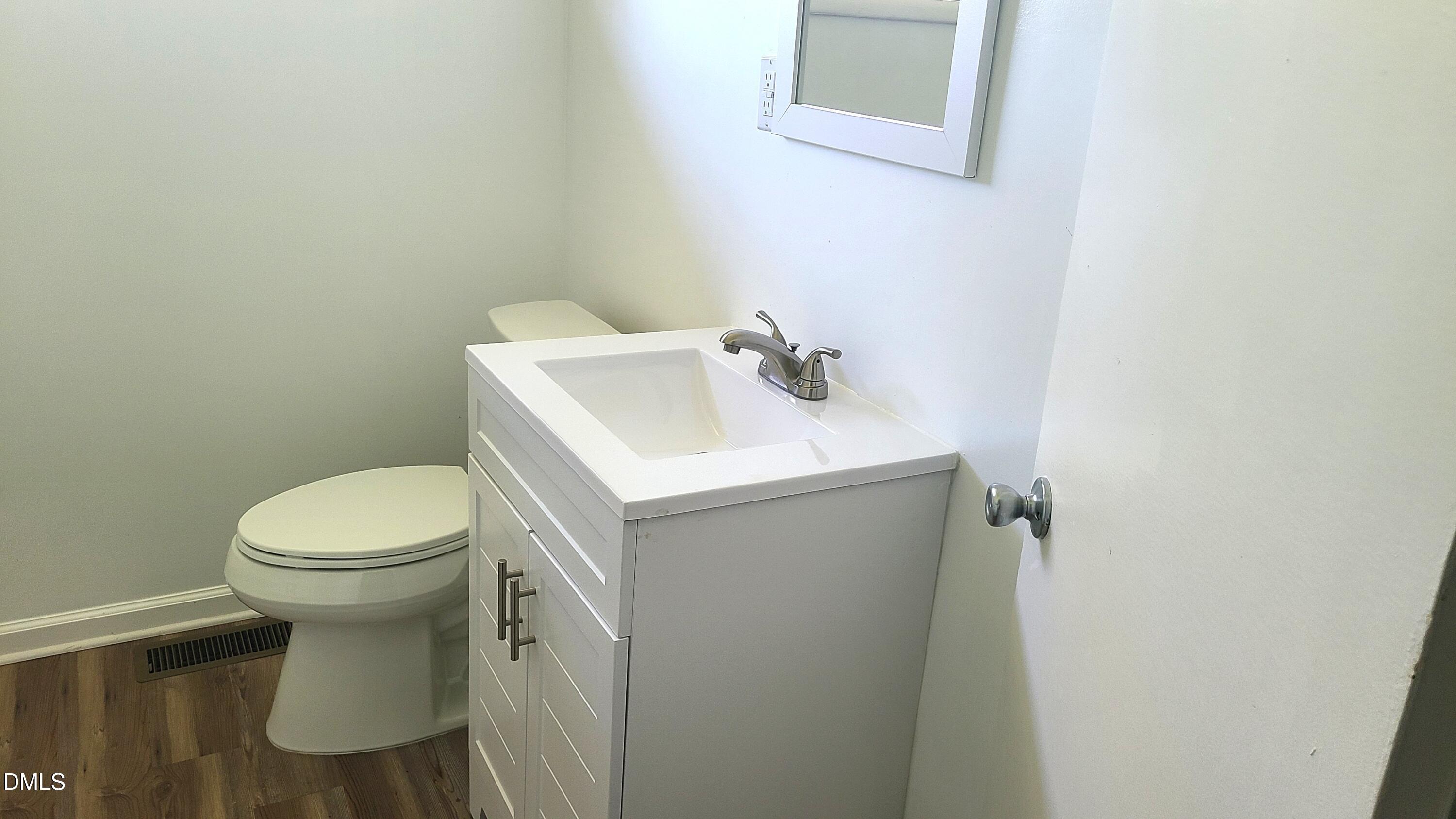 424 Como Drive Raleigh, NC 27610 - Photo 10 of 15 Bath View