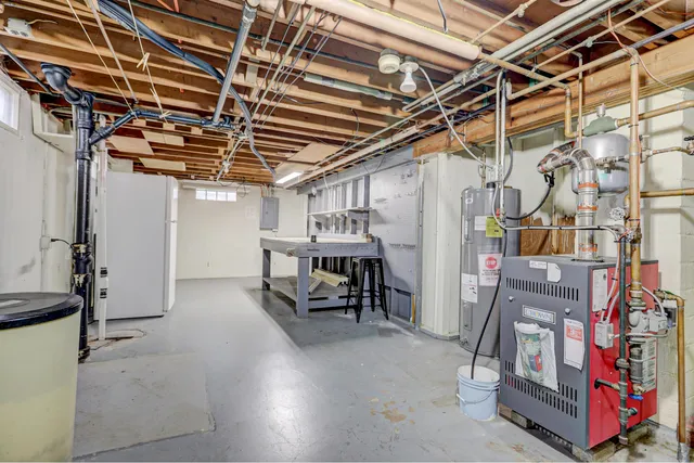 $320,000 | 1010 Heyrman Street, Green Bay, WI 54302