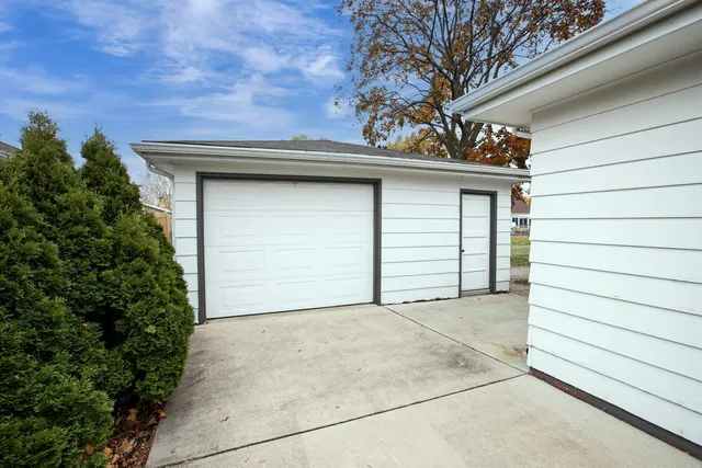 $320,000 | 1010 Heyrman Street, Green Bay, WI 54302