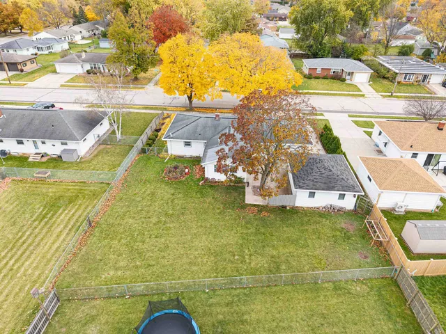 $320,000 | 1010 Heyrman Street, Green Bay, WI 54302