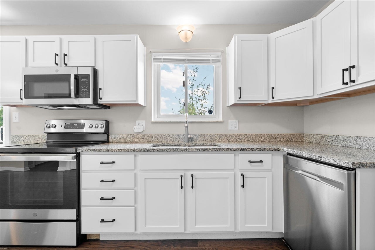 705 West Bemis Road Saline, MI 48176 - Photo 3 of 61 Gallery Image 3