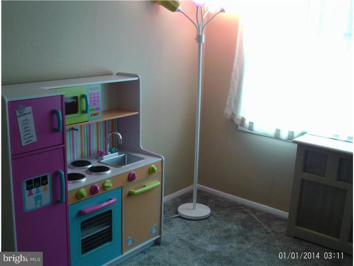 77 South Sproul Road Broomall, PA 19008 - Photo 9 of 21 Gallery Image 9