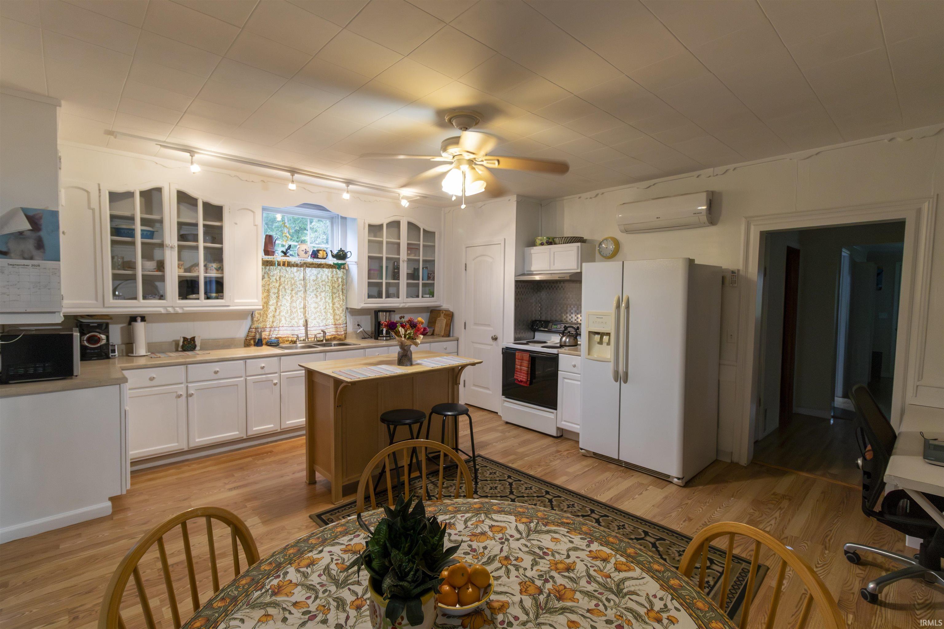 7251 Lotticks Corner Road Southeast Elizabeth, IN 47117 - Photo 7 of 35