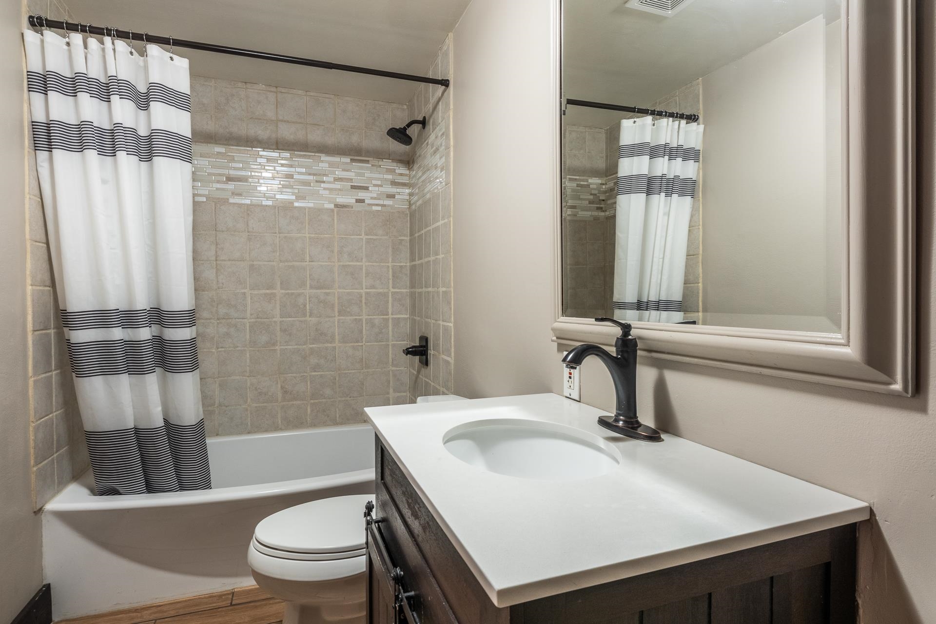 2289 Sierra Nevada Road, Unit F11 Mammoth Lakes, CA 93546 - Photo 11 of 17 a bathroom with a sink toilet and shower