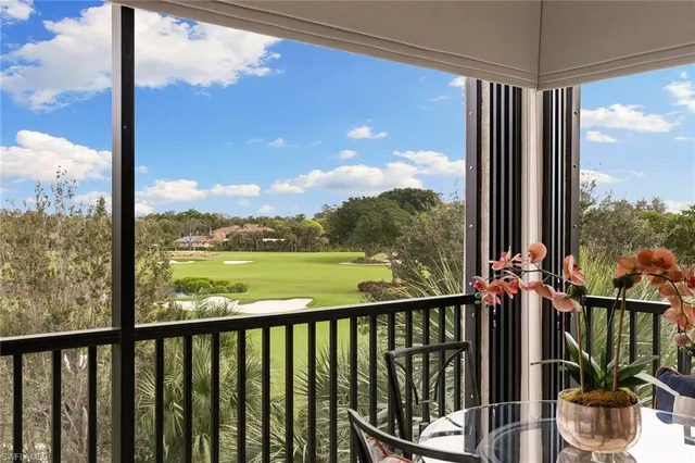 $1,200,000 | 7008 Pelican Bay Boulevard, Unit H304, Naples, FL 34108