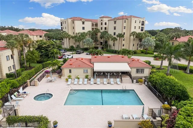 $1,200,000 | 7008 Pelican Bay Boulevard, Unit H304, Naples, FL 34108