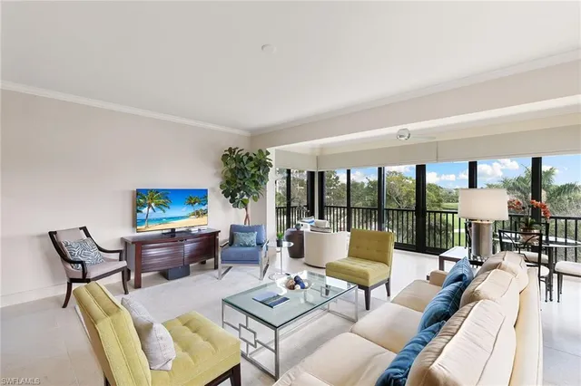 $1,200,000 | 7008 Pelican Bay Boulevard, Unit H304, Naples, FL 34108