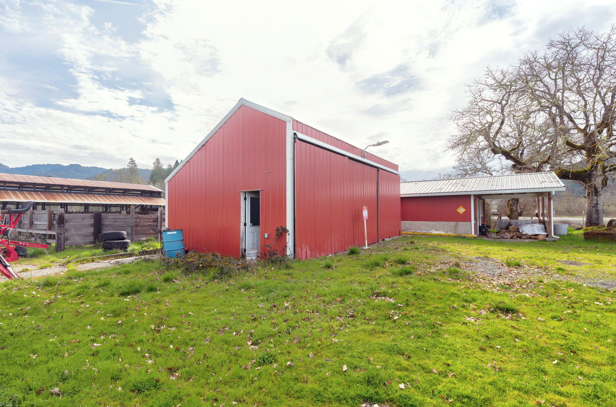 6795 Holland Loop Road Cave Junction, OR 97523 - Photo 30 of 57