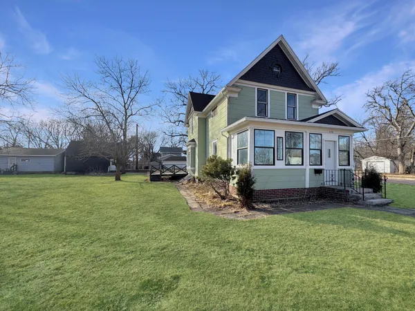 $155,000 | 2708 Norwood Avenue, Slayton, MN 56172