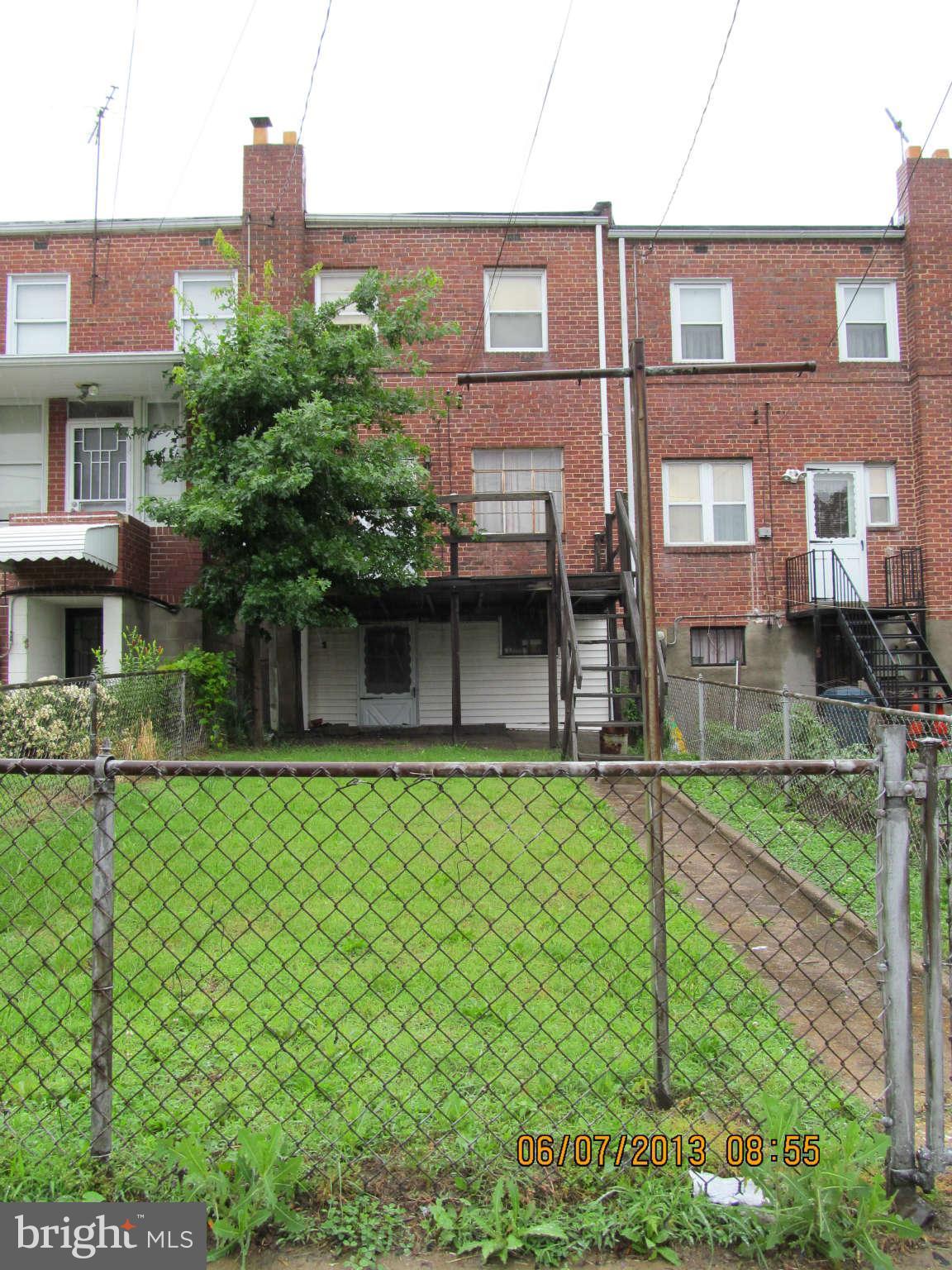 7729 Wynbrook Road Baltimore, MD 21224 - Photo 10 of 15 Exterior (Rear)