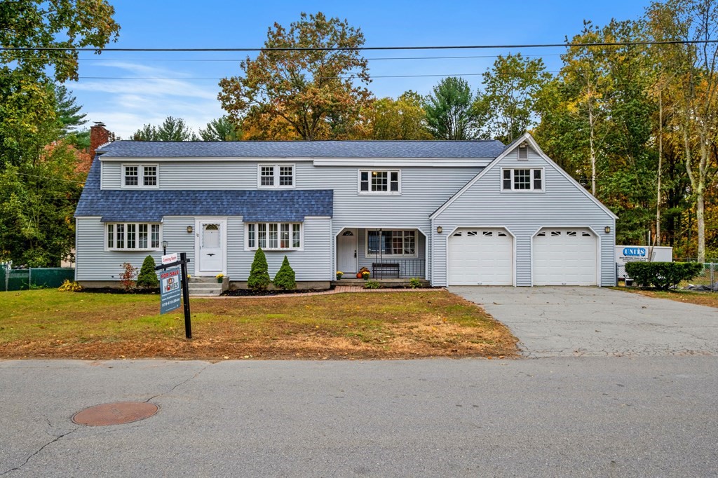 32 Carleton Road Tewksbury, MA 01876 - Photo 1 of 40 Gallery Image 1