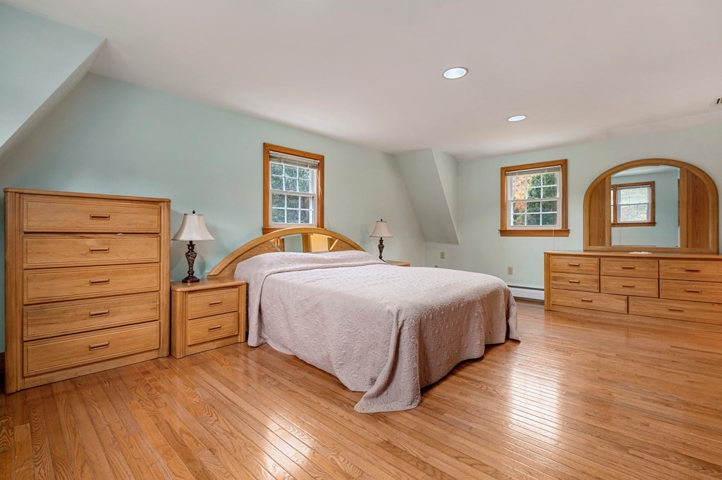 32 Carleton Road Tewksbury, MA 01876 - Photo 12 of 40 Gallery Image 12