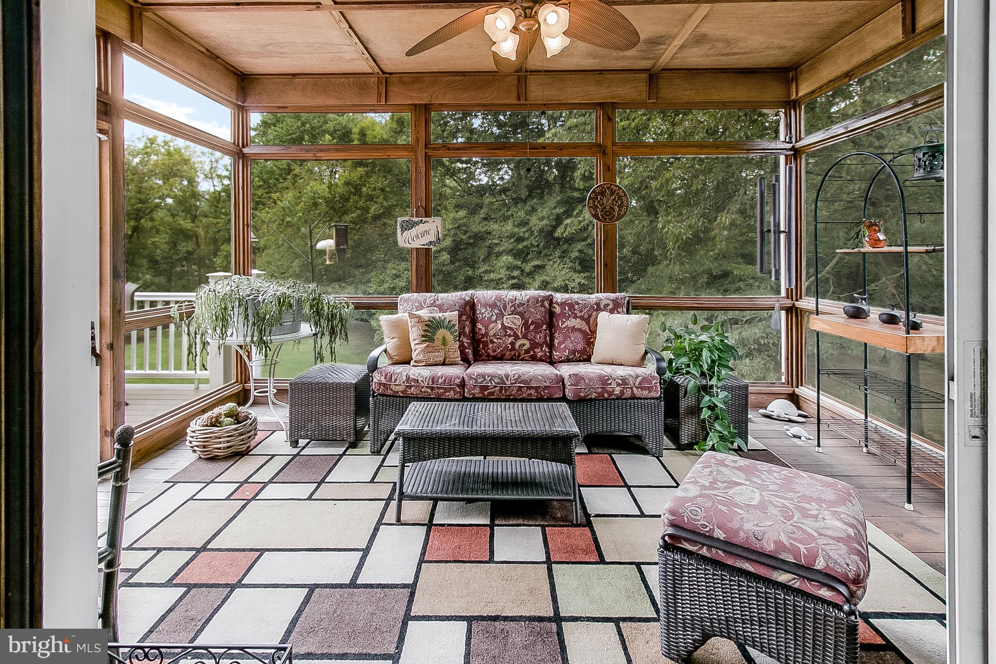 525 Ridgeview Drive Hockessin, DE 19707 - Photo 17 of 57 Beautiful Screened-In Porch - Just Stained!