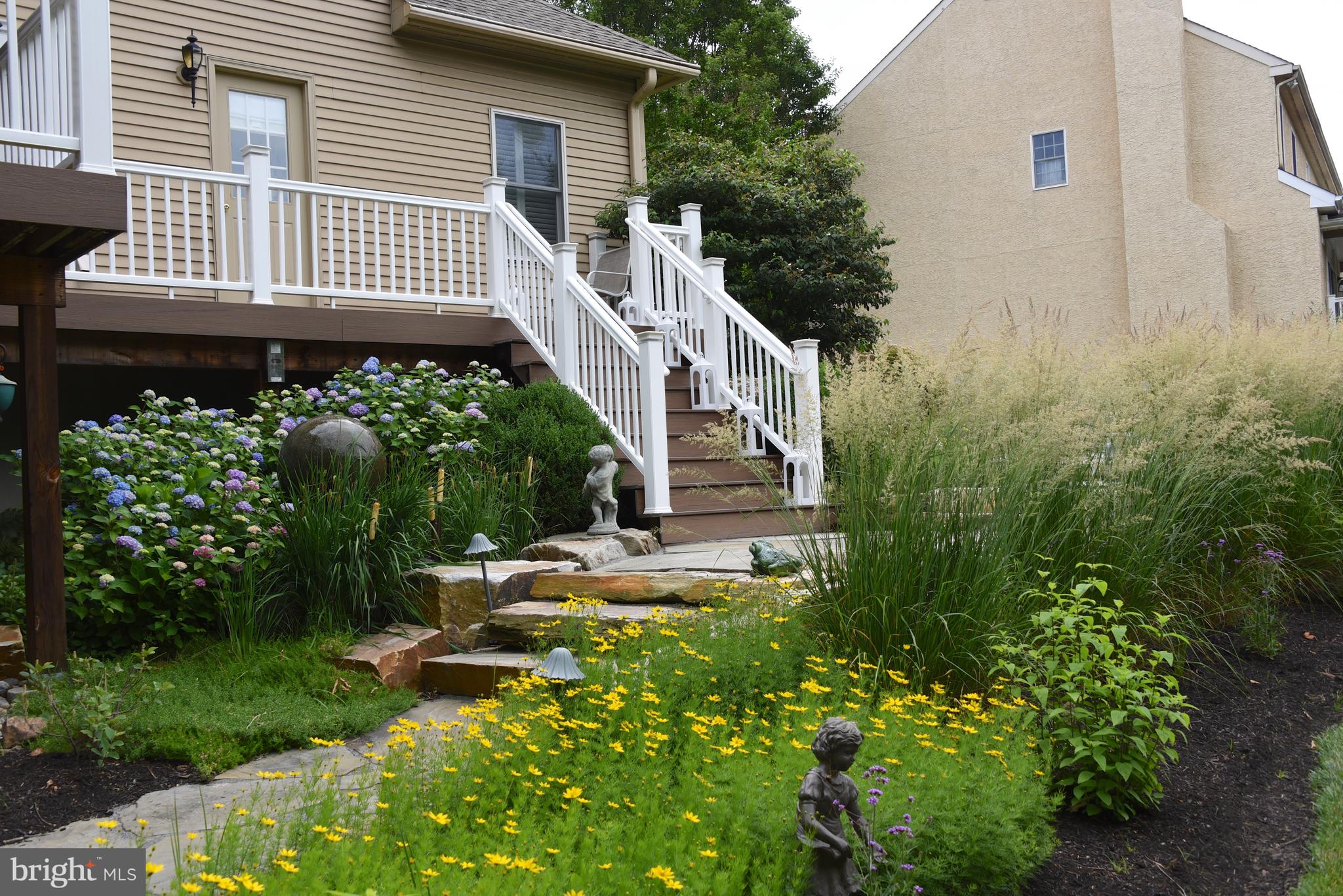 525 Ridgeview Drive Hockessin, DE 19707 - Photo 45 of 57 Steps From Deck to Rear Yard