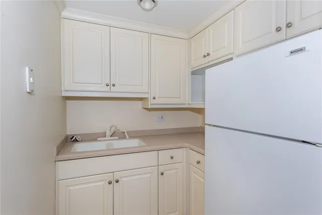 $775,000 | 2015 Lenox Cove Circle Northeast, Brookhaven, GA 30319