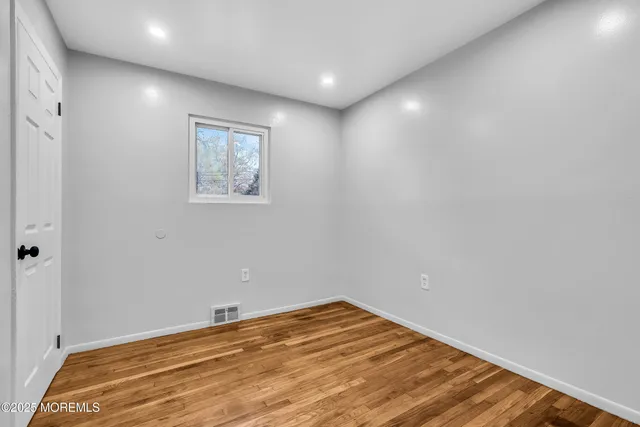 $4,000 | 47 Beam Avenue, Jackson, NJ 08527