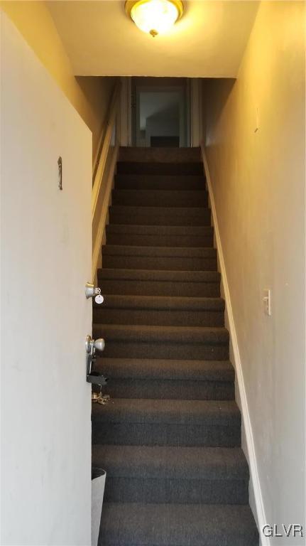 1737 5th Street, Unit 1 Bethlehem, PA 18020 - Photo 3 of 12