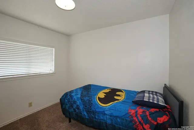 a view of utility room