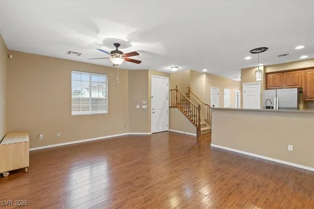 $389,900 | 9860 Twilight Walk Avenue, Las Vegas, NV 89149