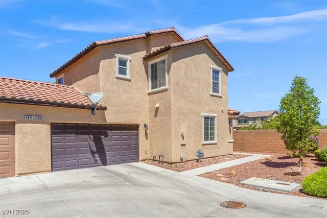 $389,900 | 9860 Twilight Walk Avenue, Las Vegas, NV 89149