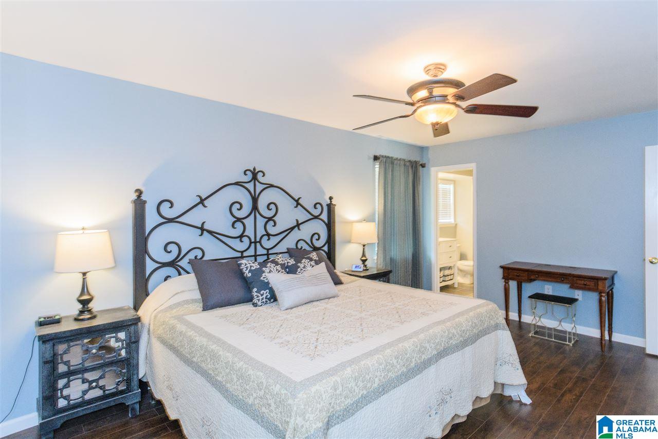137 Twin Lakes Road Trussville, AL 35173 - Photo 14 of 35