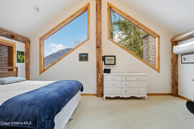 $990,000 | 23 West Bay Wood Lane, Hope, ID 83836