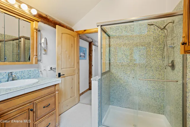 $990,000 | 23 West Bay Wood Lane, Hope, ID 83836