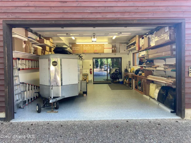 $990,000 | 23 West Bay Wood Lane, Hope, ID 83836