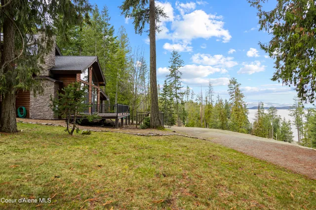 $990,000 | 23 West Bay Wood Lane, Hope, ID 83836