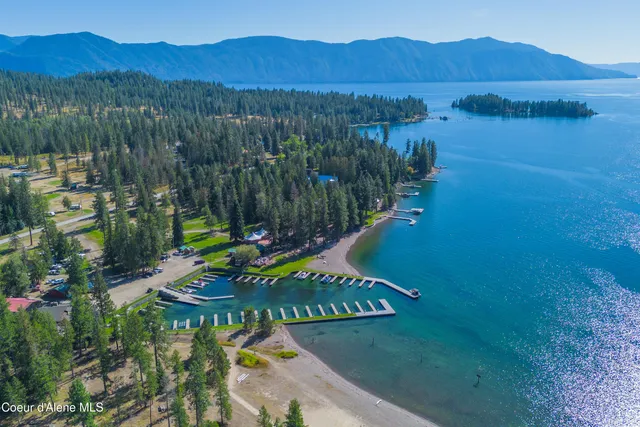 $990,000 | 23 West Bay Wood Lane, Hope, ID 83836