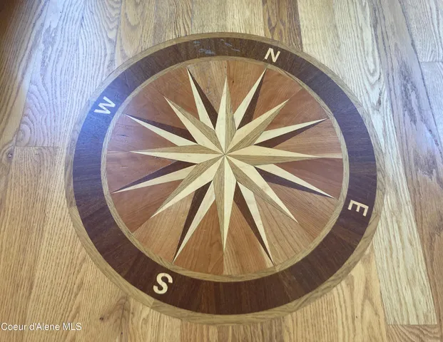 $990,000 | 23 West Bay Wood Lane, Hope, ID 83836