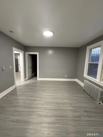 $1,395 | Kent Street, Hartford, CT 06112