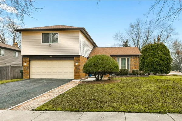 $389,900 | 1100 Partridge Avenue, Bolingbrook, IL 60490