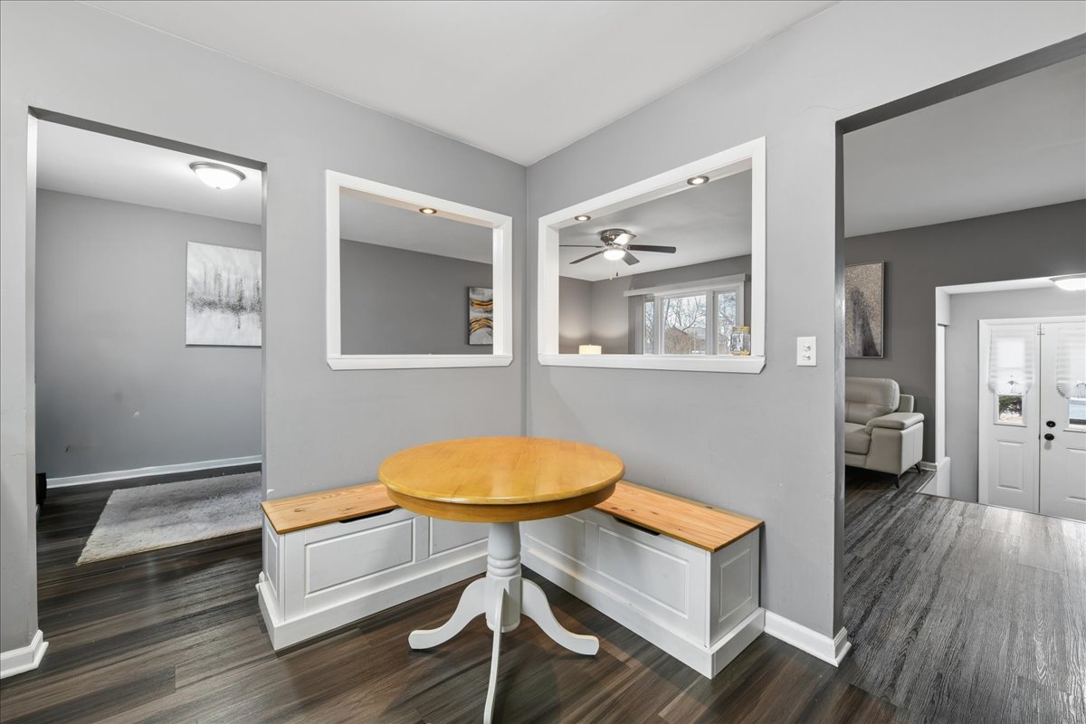 1100 Partridge Avenue Bolingbrook, IL 60490 - Photo 11 of 28