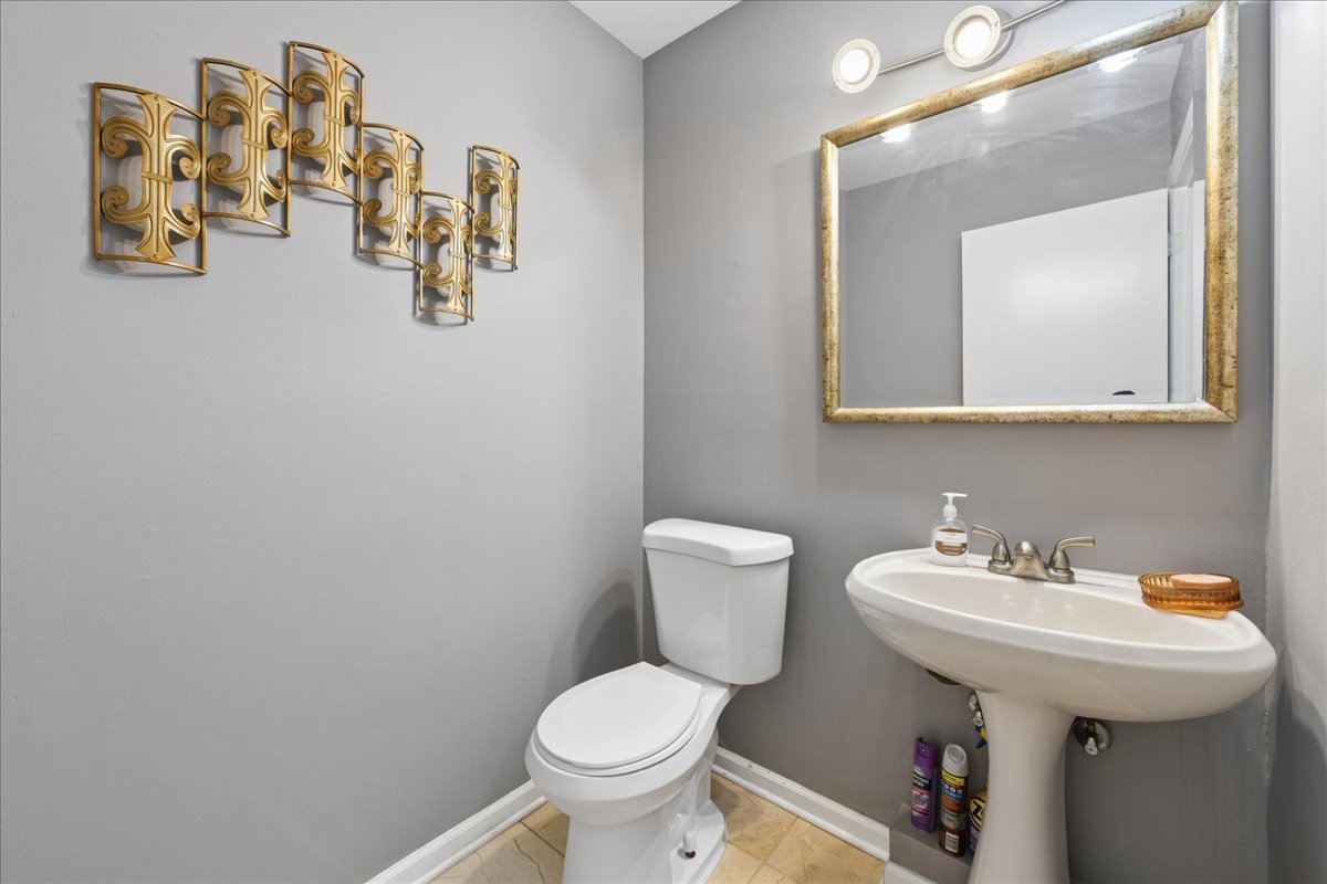 1100 Partridge Avenue Bolingbrook, IL 60490 - Photo 15 of 28
