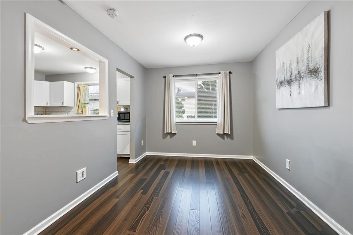 1100 Partridge Avenue Bolingbrook, IL 60490 - Photo 6 of 28