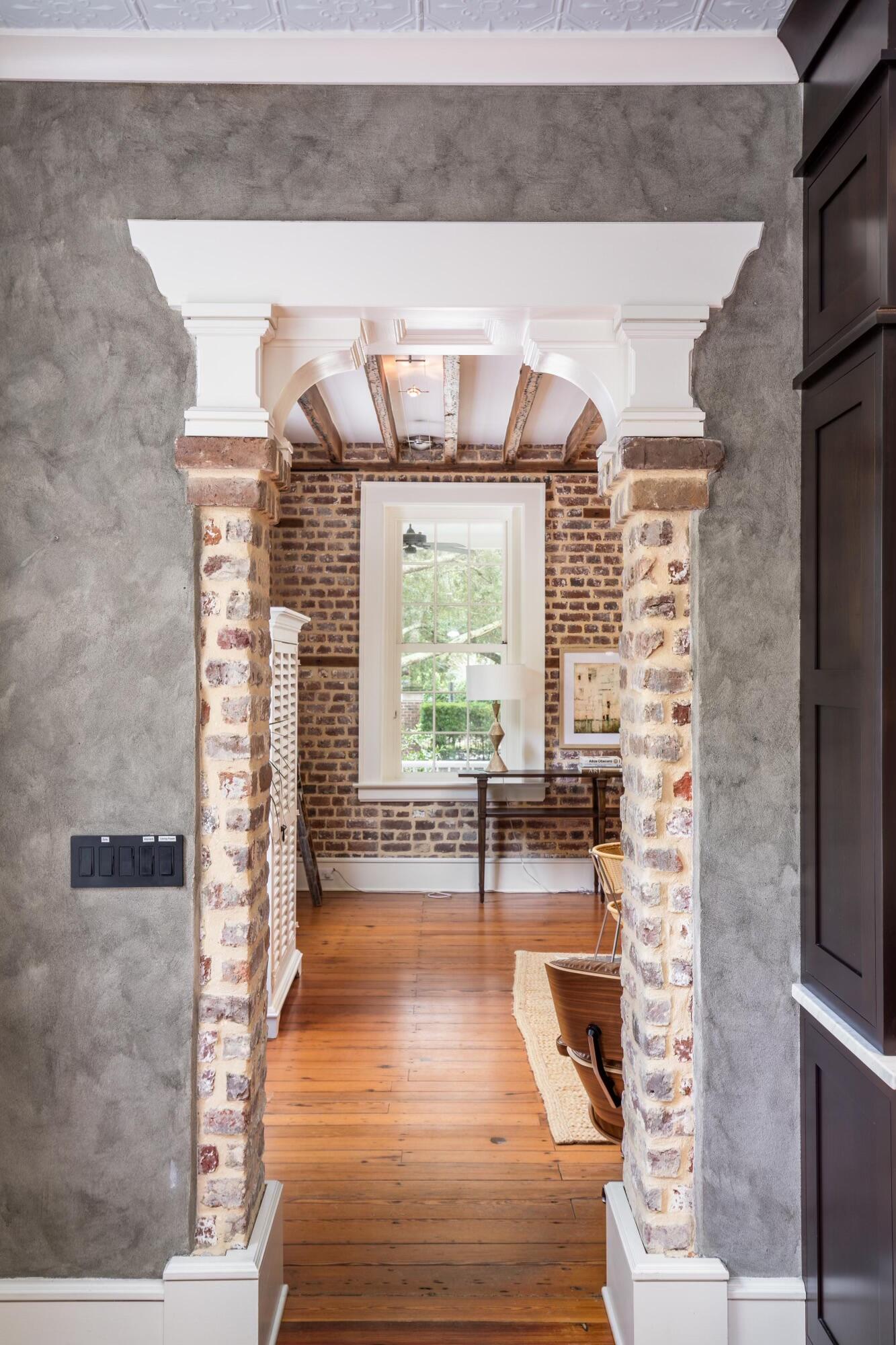 48 Bull Street, Unit B Charleston, SC 29401 - Photo 4 of 23 22220-20181010-1K7A0513EllisCreekLLC-Edi