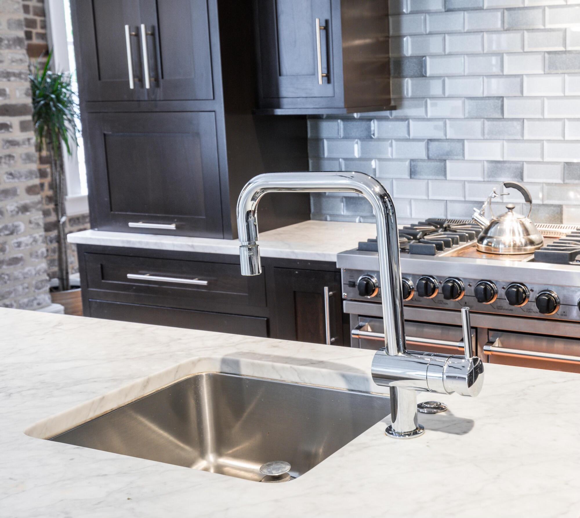 48 Bull Street, Unit B Charleston, SC 29401 - Photo 6 of 23 22216-20181010-1K7A0537EllisCreekLLC