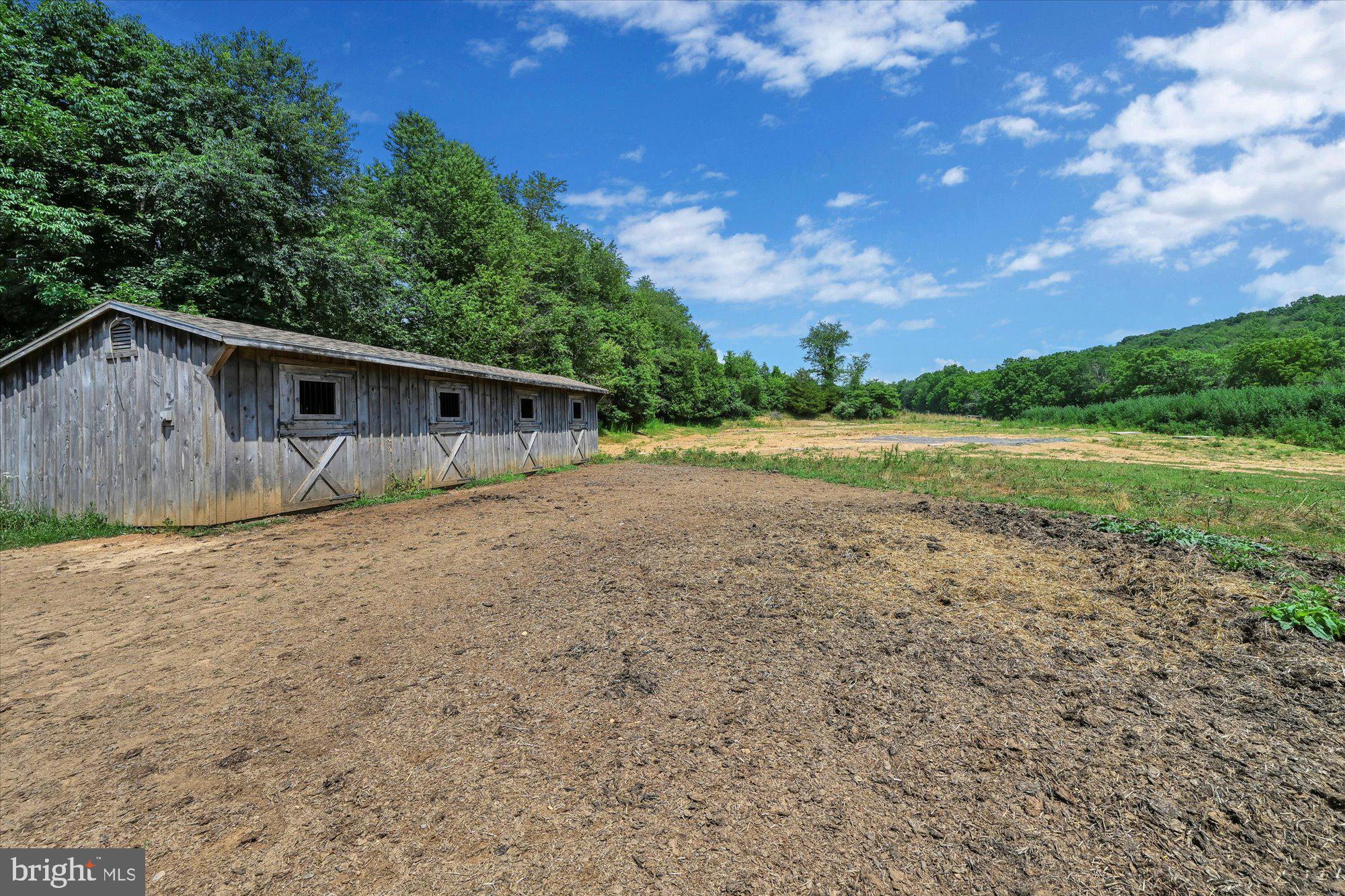 103 Turkey Road Kempton, PA 19529 - Photo 124 of 150 Gallery Image 124