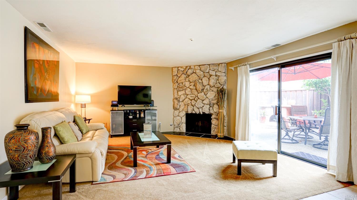 956 Santa Cruz Way Rohnert Park, CA 94928 - Photo 1 of 1 Gallery Image 1