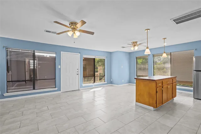 $1,299 | 7316 Overton Street, Unit B, Hitchcock, TX 77563