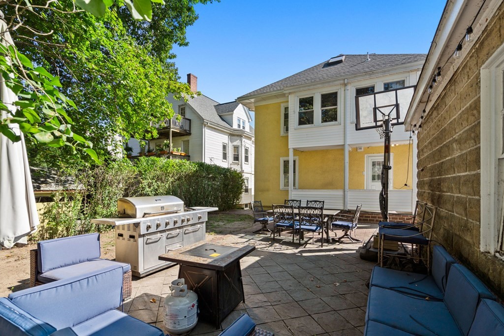 20 Park Road, Unit 20 Belmont, MA 02478 - Photo 27 of 31 Gallery Image 27