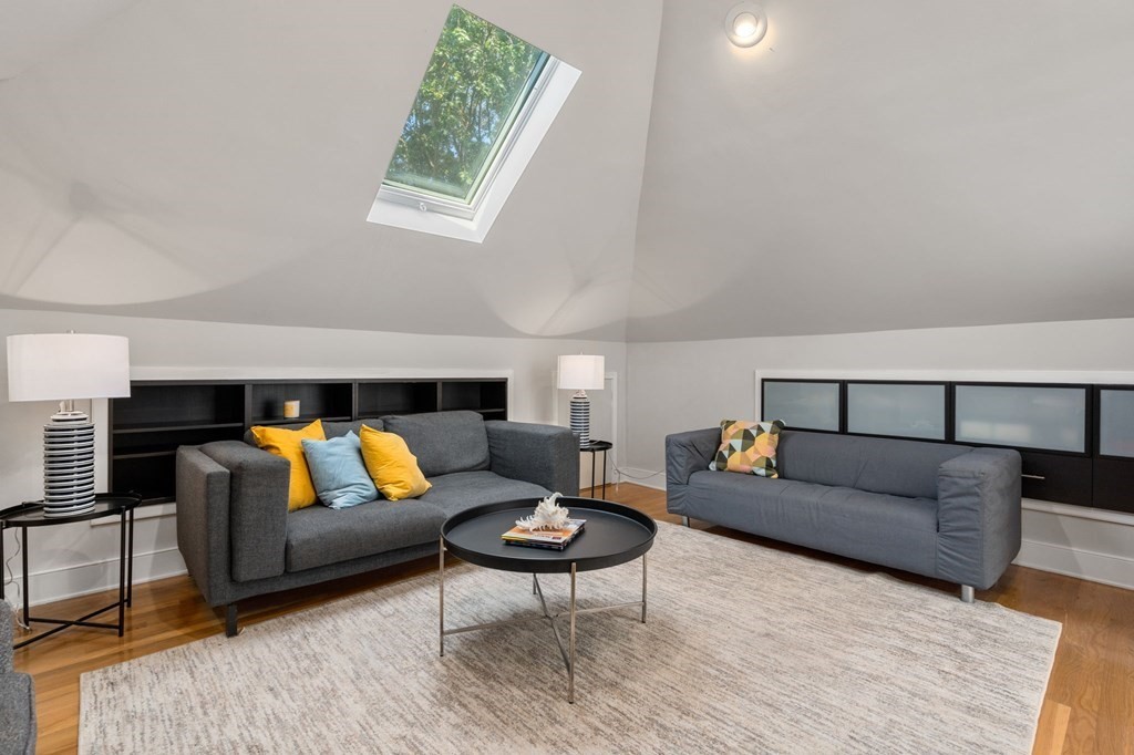 20 Park Road, Unit 20 Belmont, MA 02478 - Photo 4 of 31 Gallery Image 4