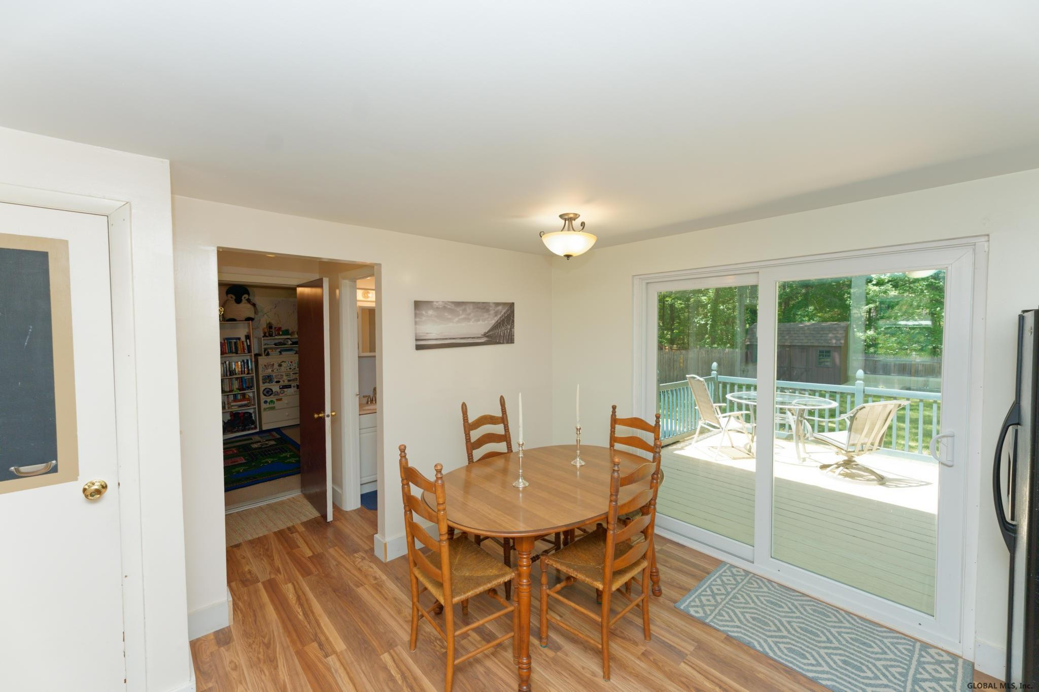 18 Wake Robin Road Malta, NY 12020 - Photo 11 of 28 Photo 11