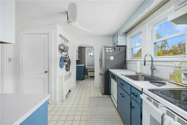 $3,800 | 16 Reed Street, Tiverton, RI 02878