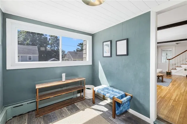 $3,800 | 16 Reed Street, Tiverton, RI 02878