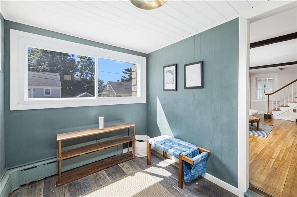 16 Reed Street Tiverton, RI 02878 - Photo 2 of 38