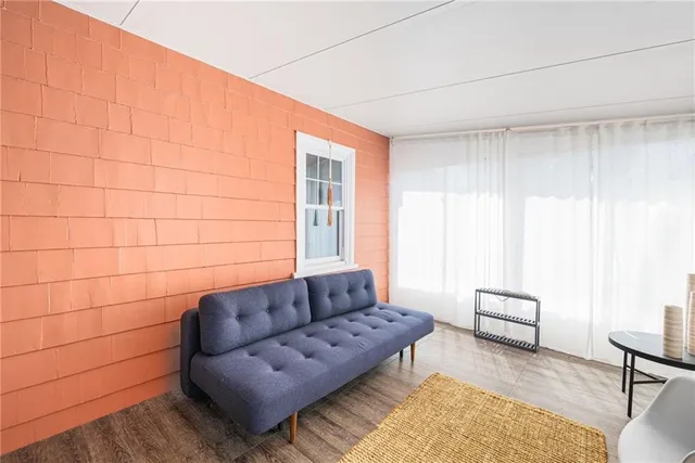 $3,800 | 16 Reed Street, Tiverton, RI 02878