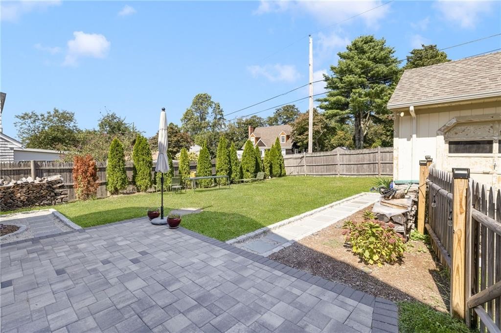 16 Reed Street Tiverton, RI 02878 - Photo 35 of 38