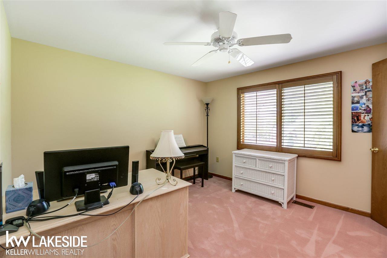 1196 Maple Leaf Drive Rochester Hills, MI 48309 - Photo 18 of 26